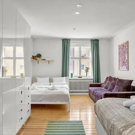 Apartment The Area W Free Parking Garage, 200m Tram And Bus