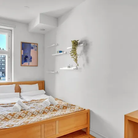Apartment The Area W Free Parking Garage, 200m Tram And Bus